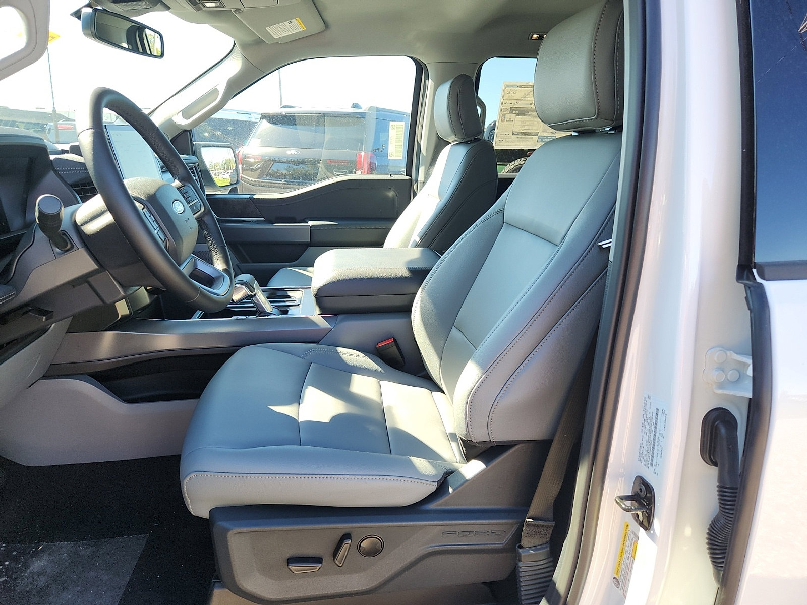 New 2025 Ford F150 Lightning Flash image 9