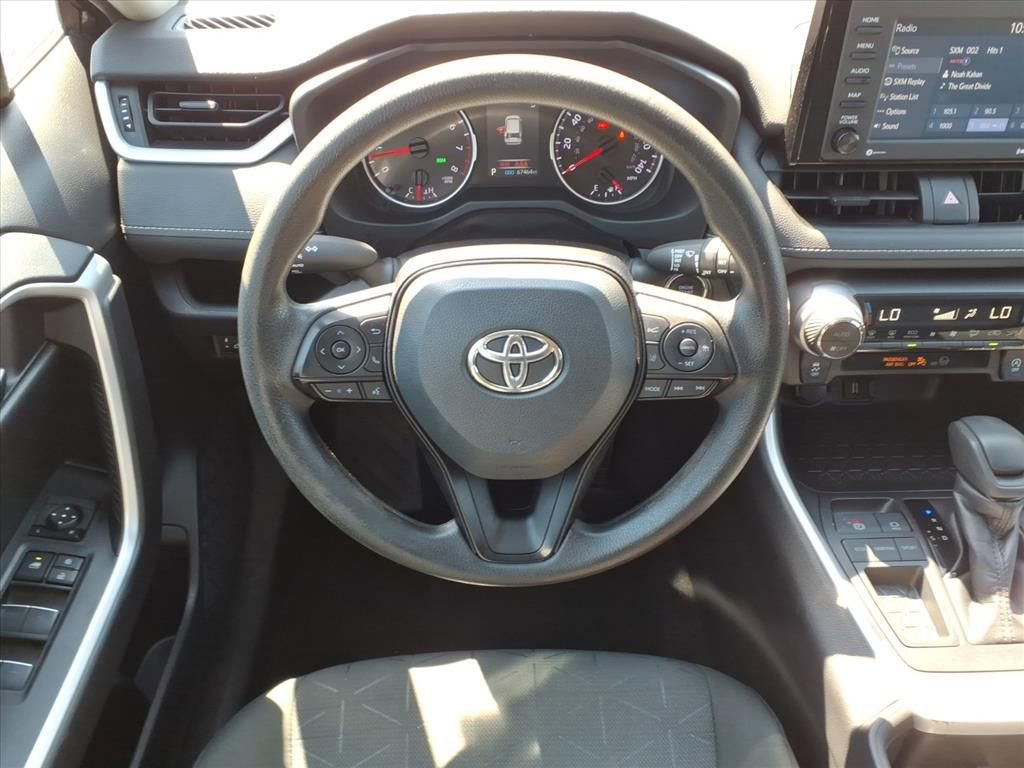 Used 2022 Toyota RAV4 XLE FWD image 29