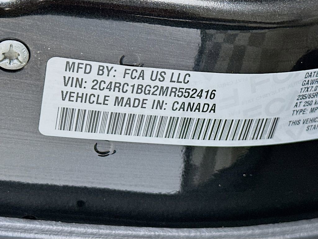 Used 2021 Chrysler Pacifica Touring-L image 32