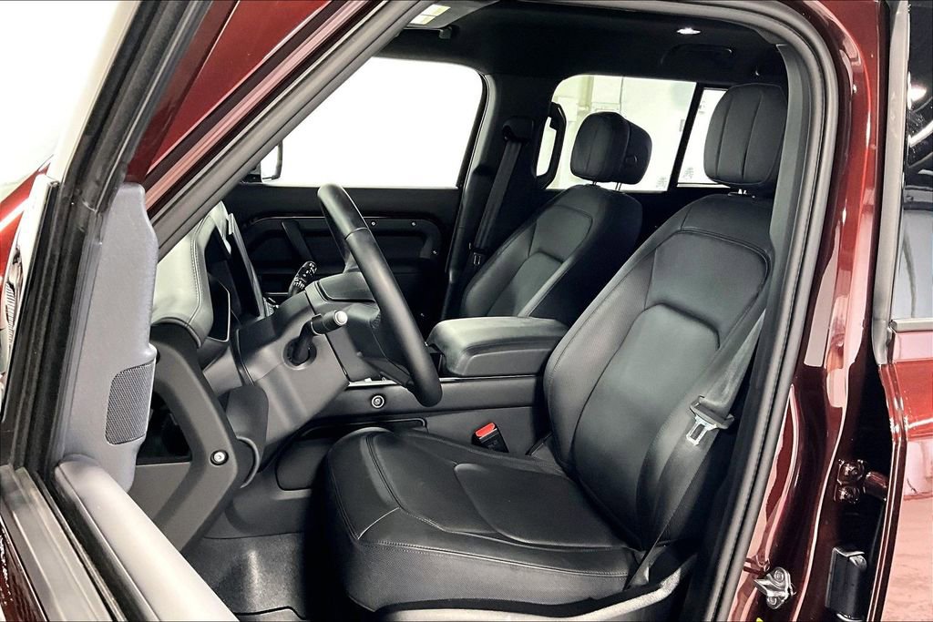 Used 2025 Land Rover Defender 110 Sedona Red Edition image 33
