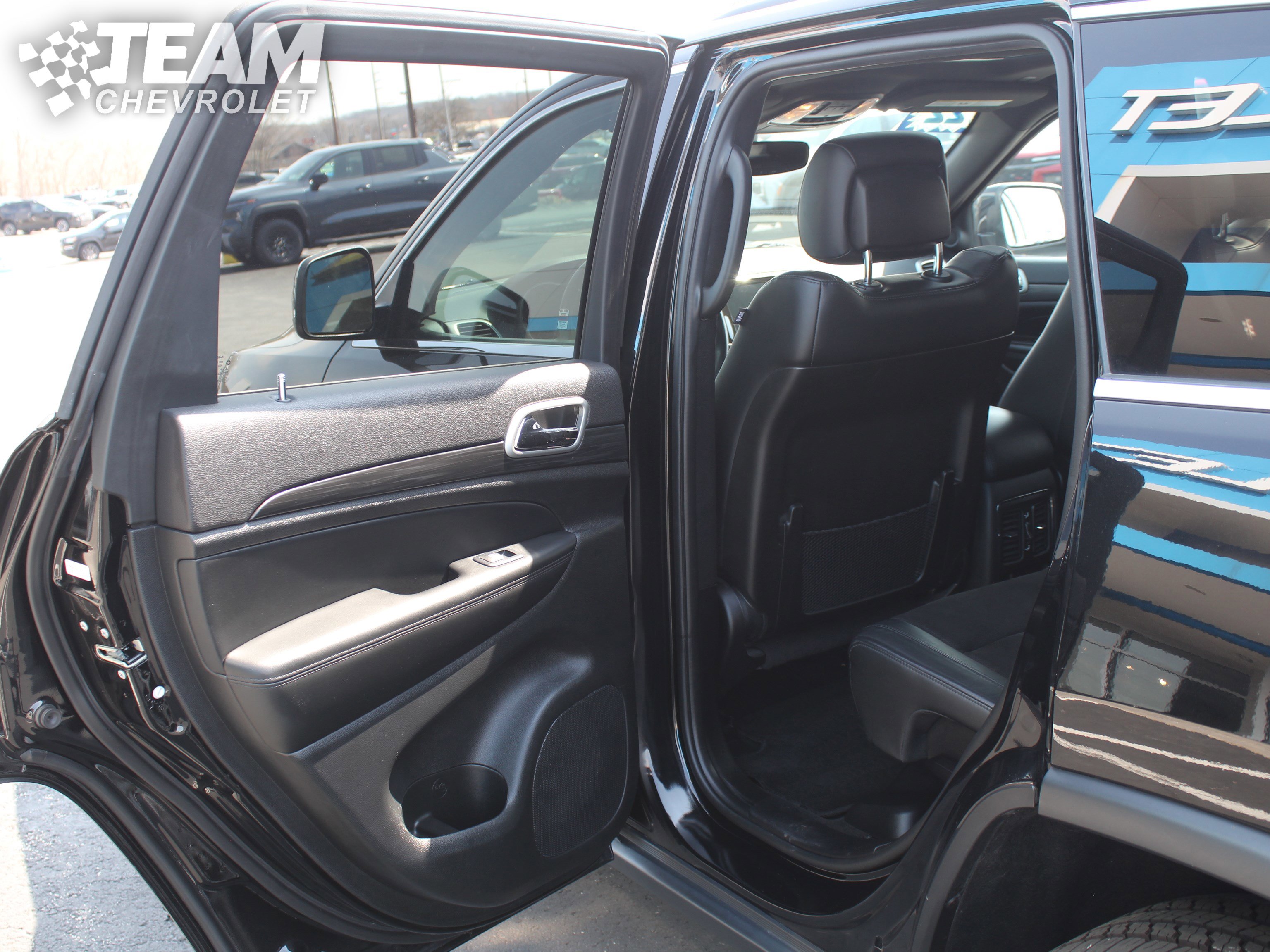 Used 2022 Jeep Grand Cherokee Laredo X AWD/4WD image 21