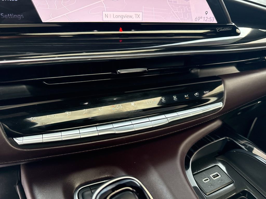 Used 2023 Cadillac Escalade ESV V AWD/4WD image 30