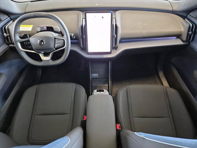 New 2026 Volvo EX30 Ultra w/ Protection Package Premier AWD/4WD image 15