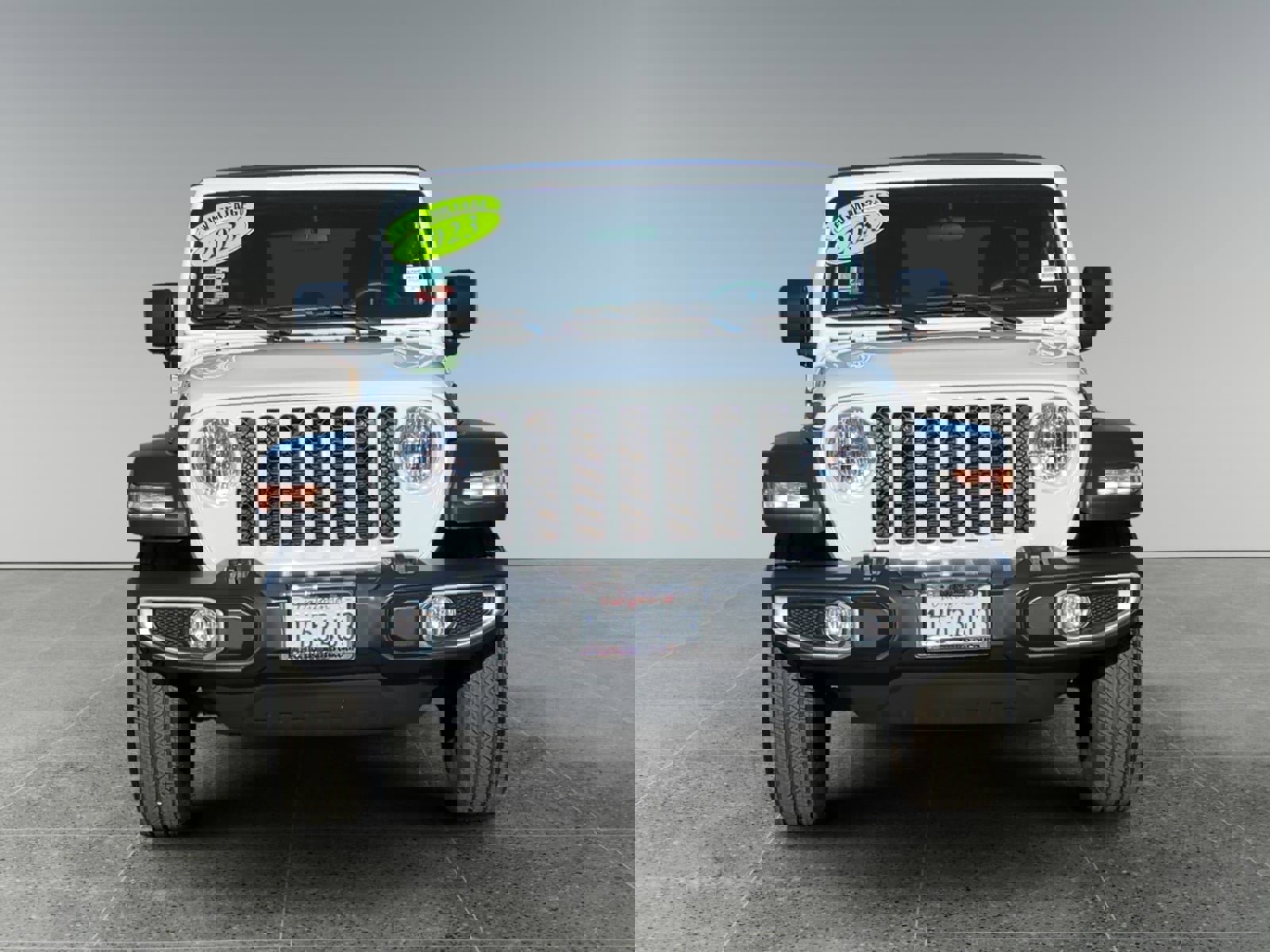 Used 2023 Jeep Gladiator Sport image 8