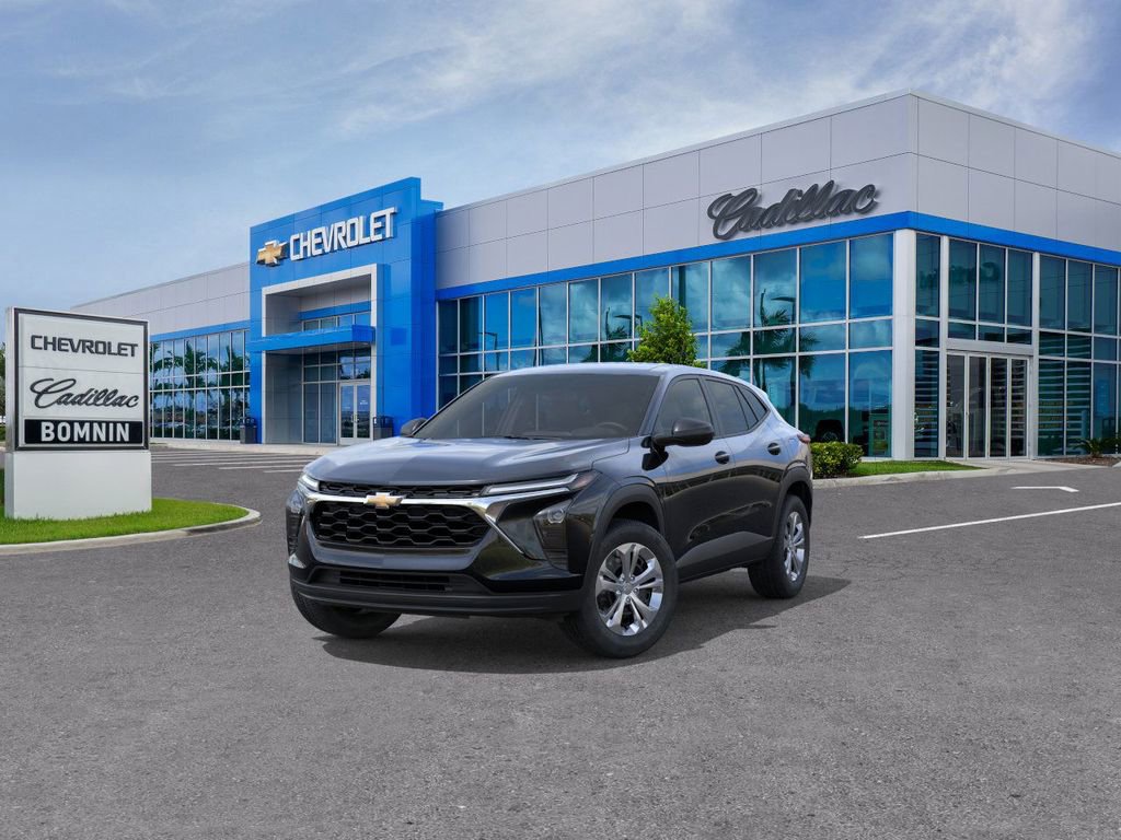 New 2026 Chevrolet Trax LS image 8