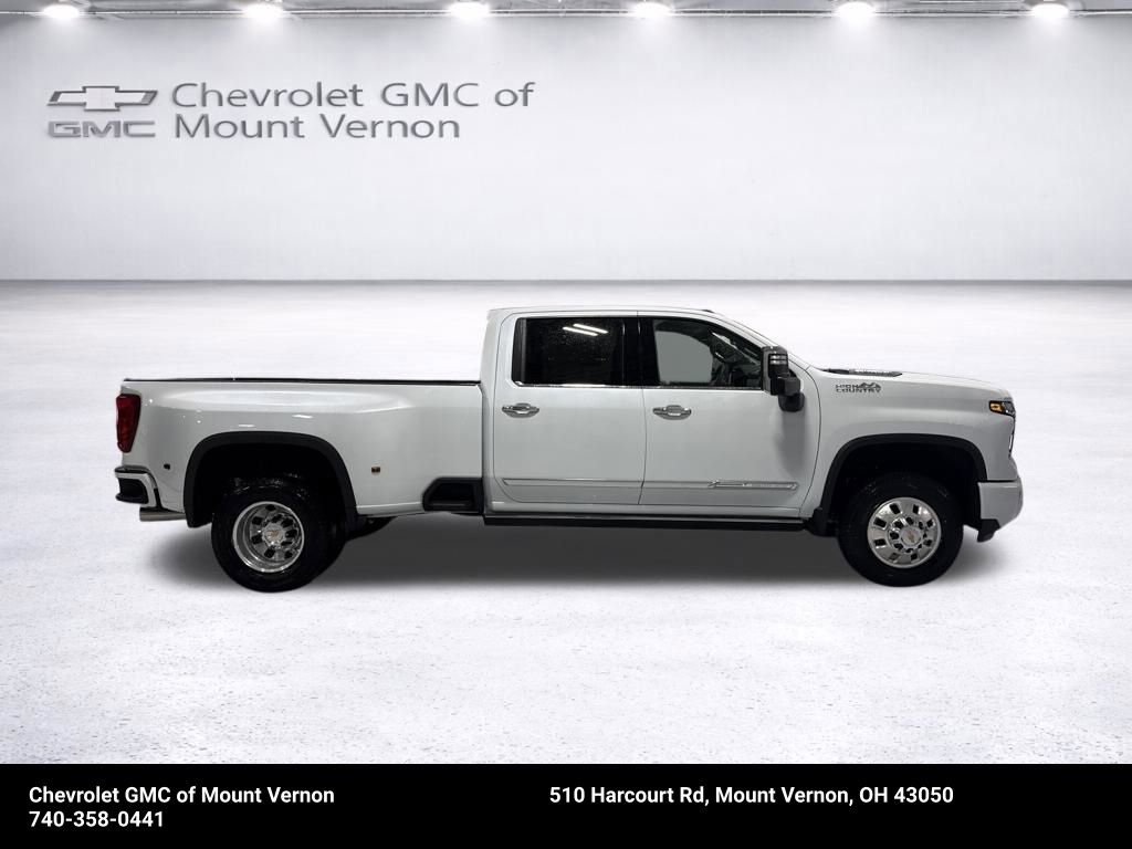 New 2026 Chevrolet Silverado 3500 High Country w/ High Country Premium Package AWD/4WD image 8