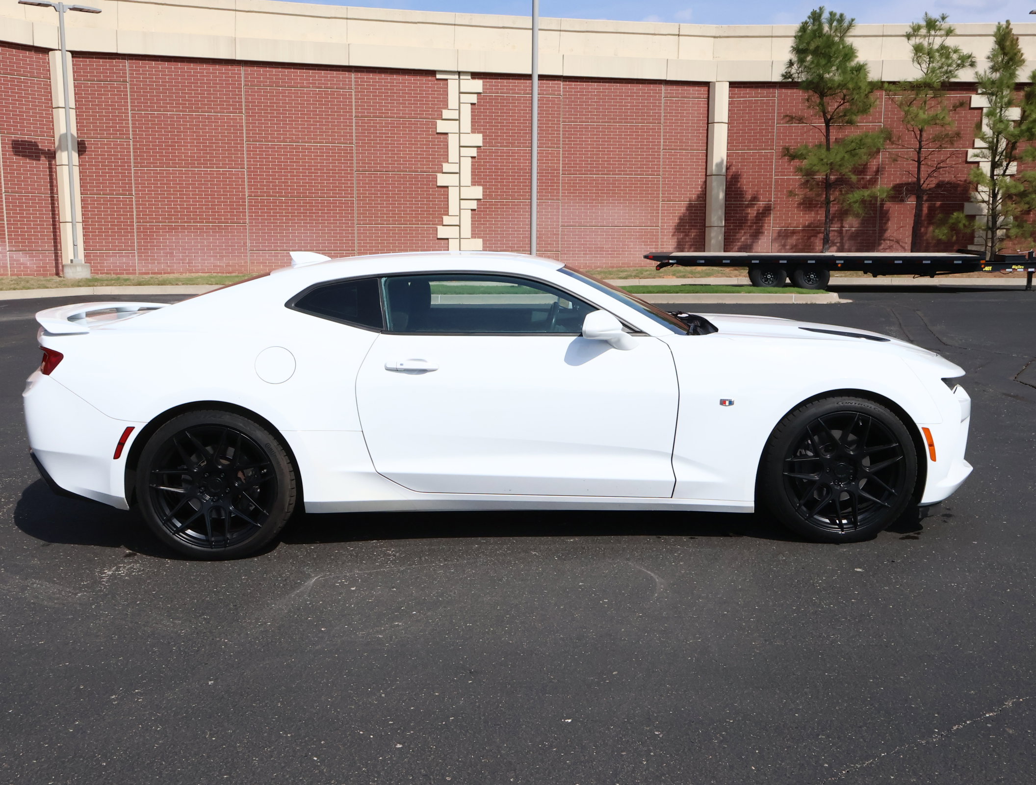 Used 2018 Chevrolet Camaro SS image 27