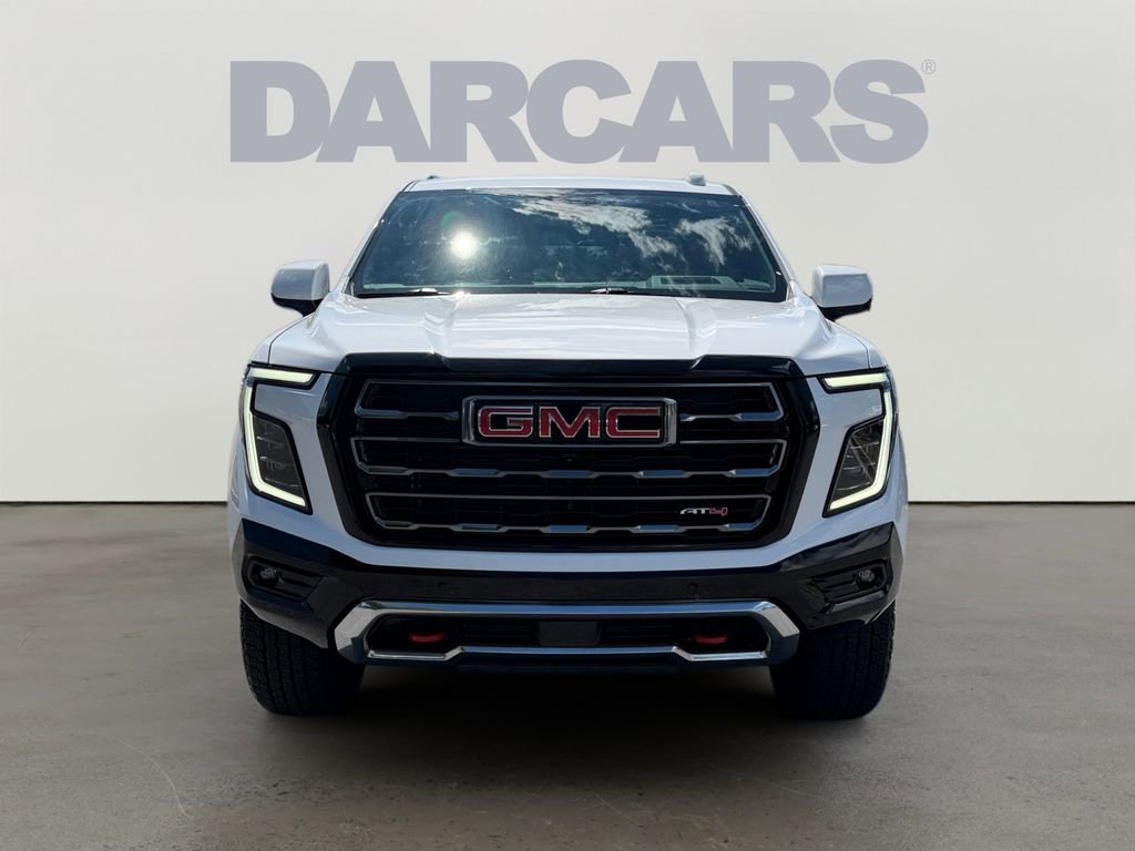 Used 2025 GMC Yukon AT4 w/ AT4 Premium Package AWD/4WD image 2