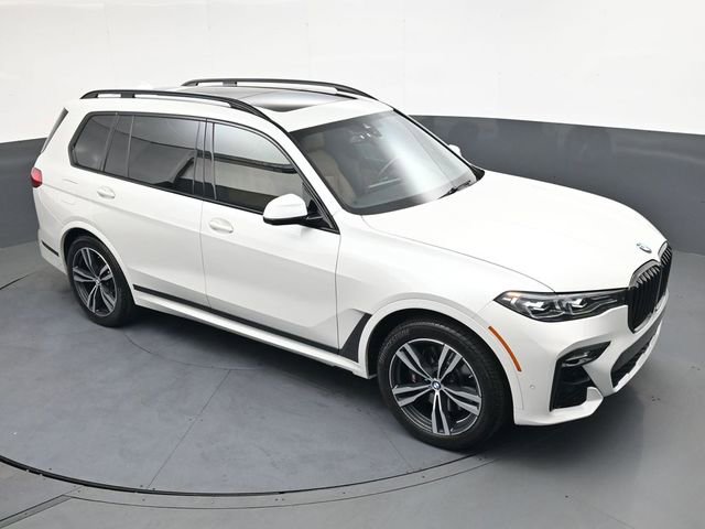 Used 2021 BMW X7 xDrive40i w/ M Sport Package image 21