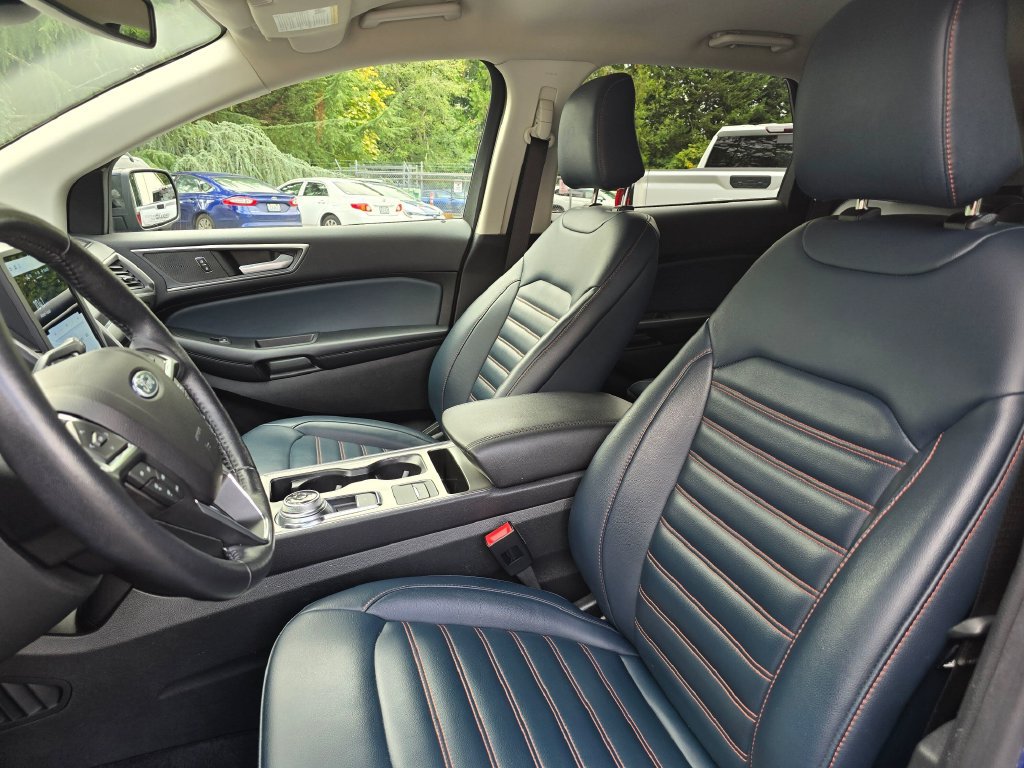 Used 2023 Ford Edge SEL w/ Sport Appearance Package AWD/4WD image 12