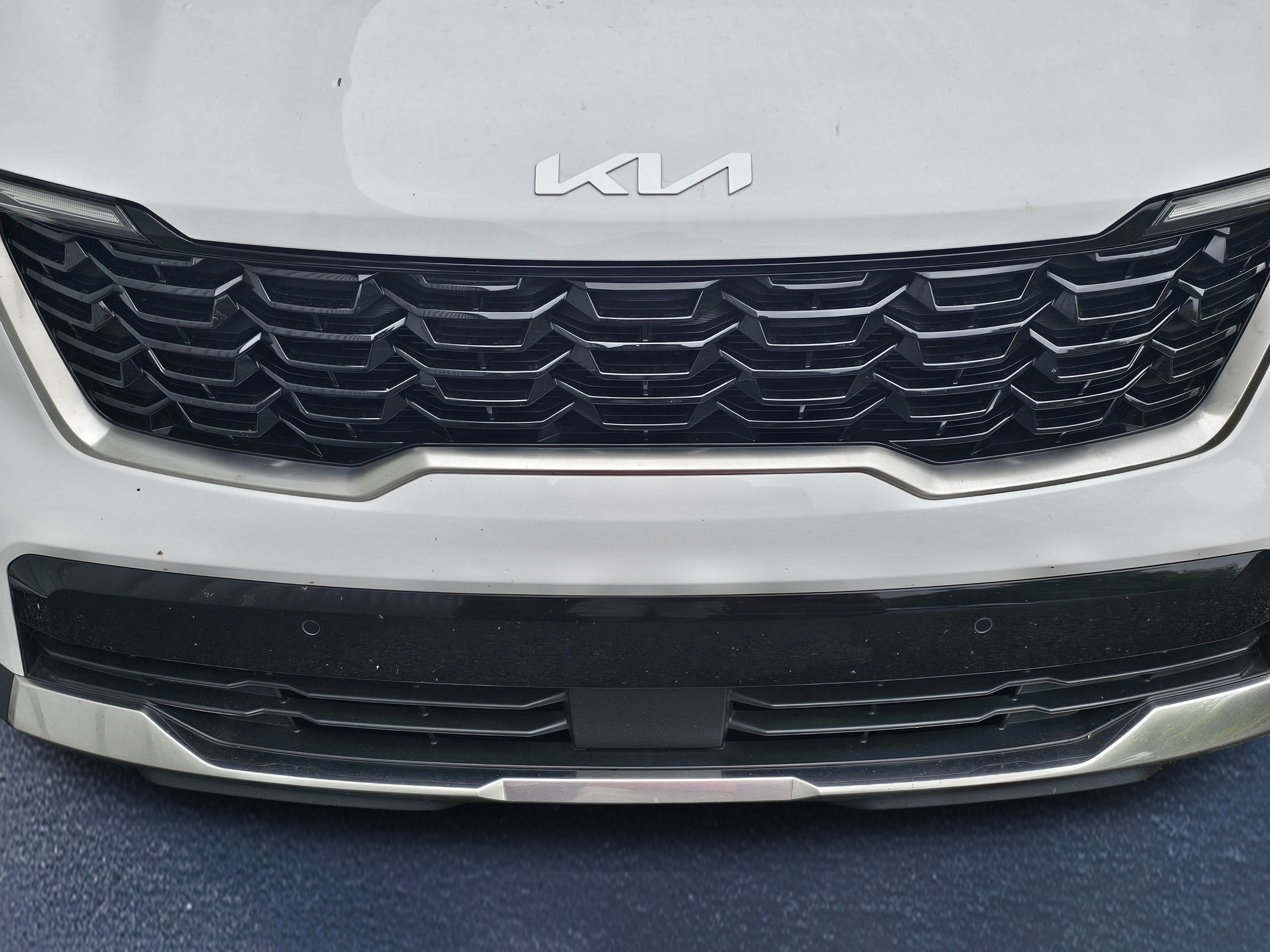 Used 2024 Kia Sorento S w/ Panoramic Sunroof Package FWD image 6