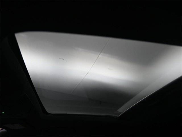 Used 2022 Volkswagen GTI SE image 19