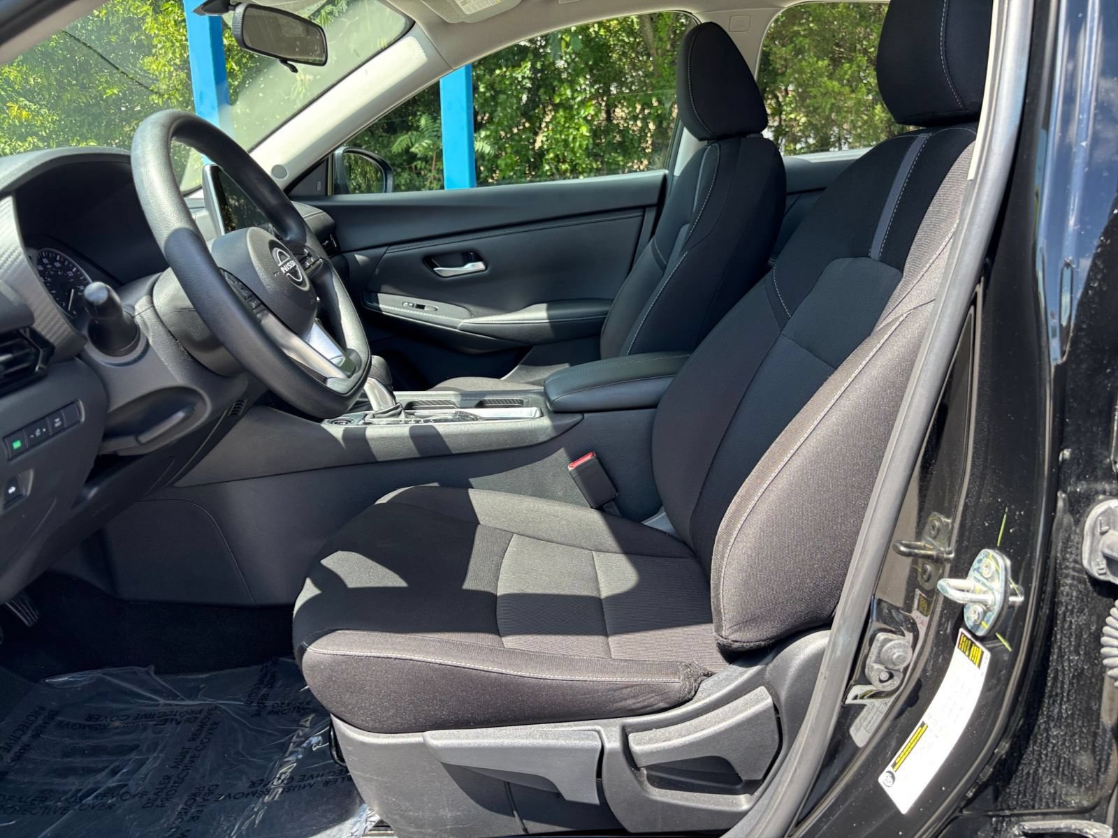 Used 2025 Nissan Sentra SV FWD image 20
