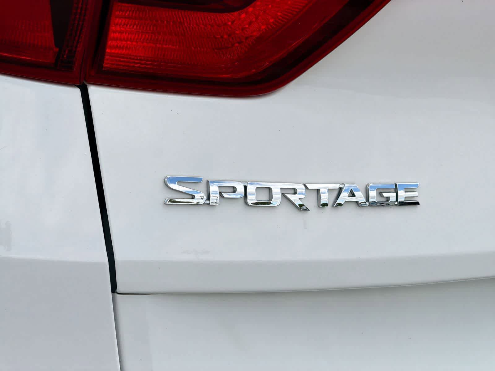 Used 2019 Kia Sportage LX AWD/4WD image 13
