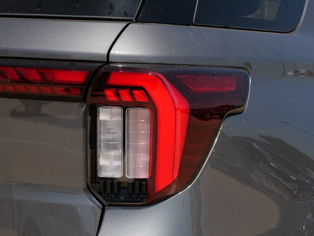 New 2026 Ford Explorer ST-Line AWD/4WD image 9