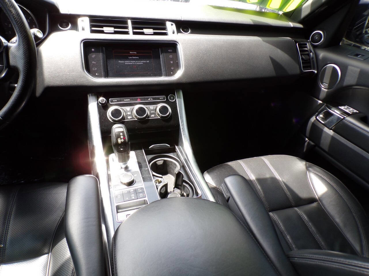 Used 2016 Land Rover Range Rover Sport HSE image 21