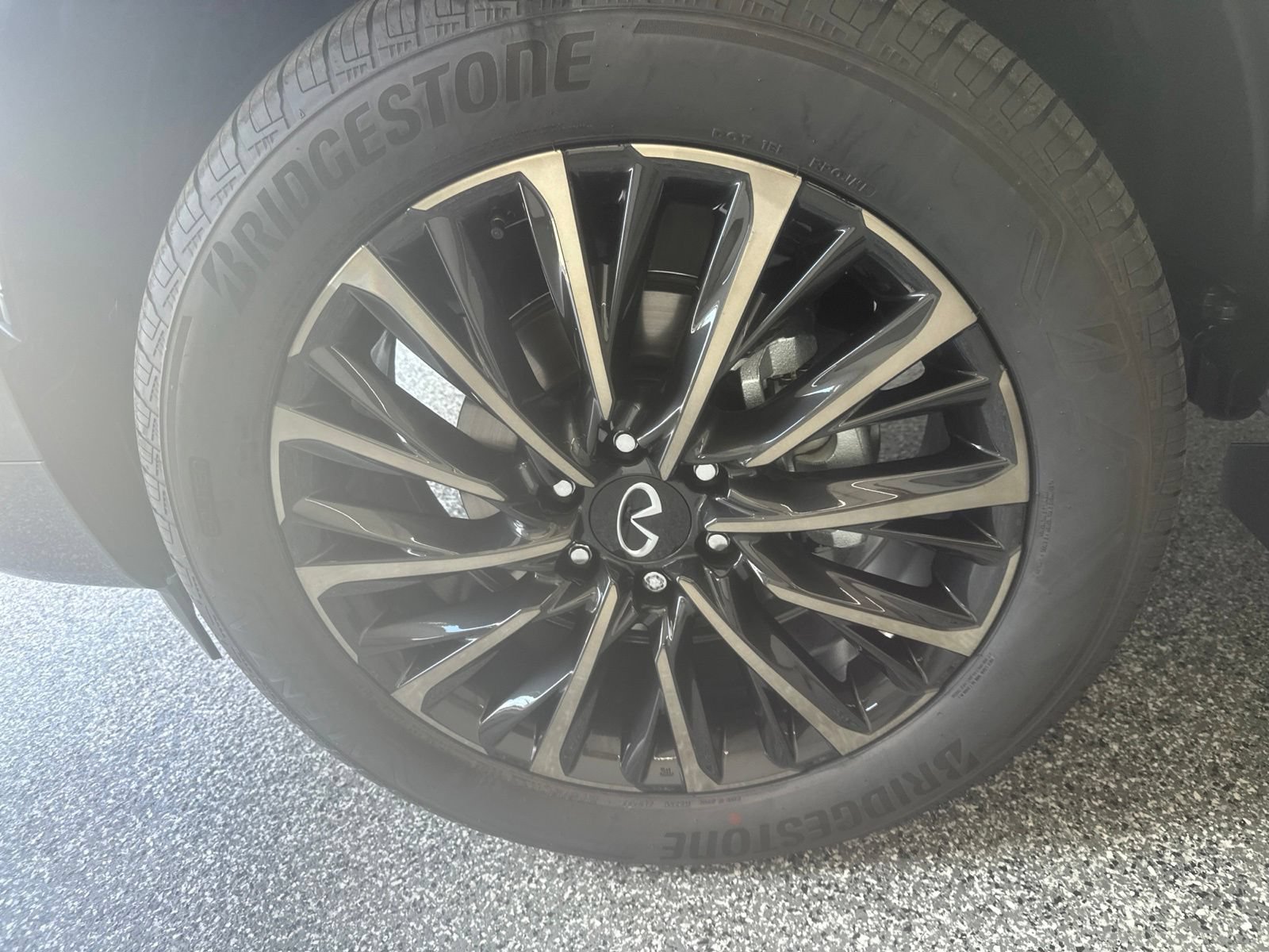 New 2027 INFINITI QX80 Autograph w/ Premium Cargo Package AWD/4WD image 29