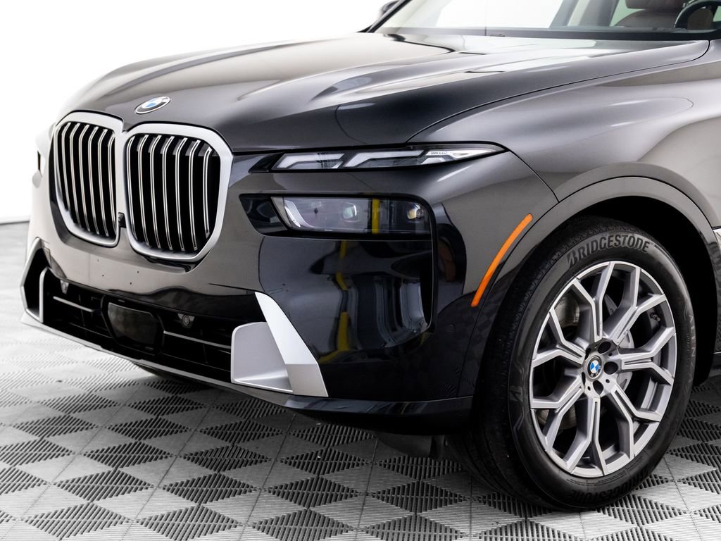 Used 2023 BMW X7 xDrive40i w/ Premium Package image 39