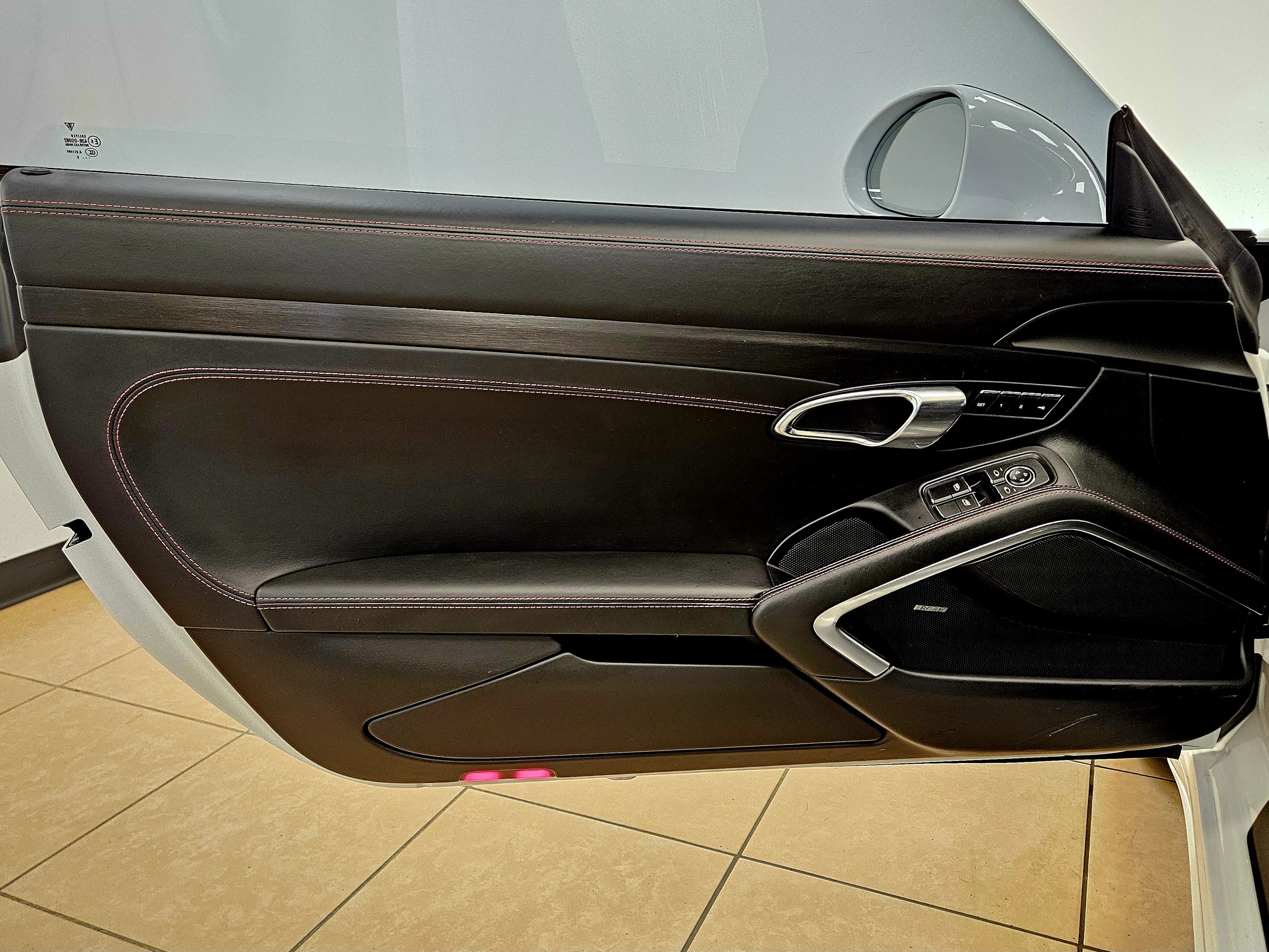 Used 2019 Porsche 911 Carrera 4 GTS image 11