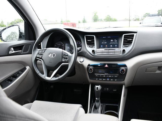 Used 2018 Hyundai Tucson Value AWD/4WD image 24