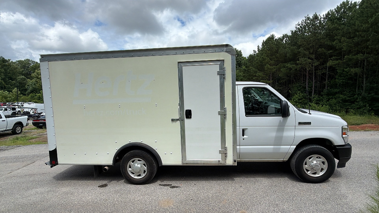 Used 2022 Ford E-350 and Econoline 350 Super Duty RWD image 7