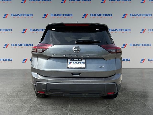 Used 2024 Nissan Rogue SV FWD image 4