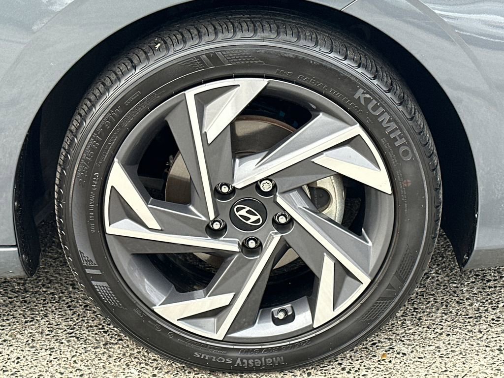 Used 2024 Hyundai Elantra SEL w/ Convenience Package image 7