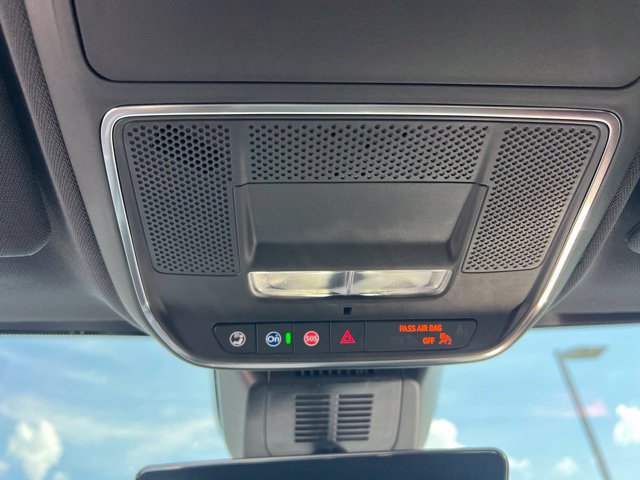 Used 2026 Chevrolet Equinox RS FWD image 25