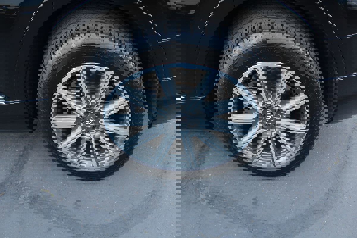 Used 2017 Audi Q7 3.0T Premium Plus image 14