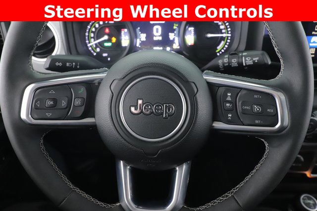 Used 2025 Jeep Wrangler Unlimited Sahara image 20