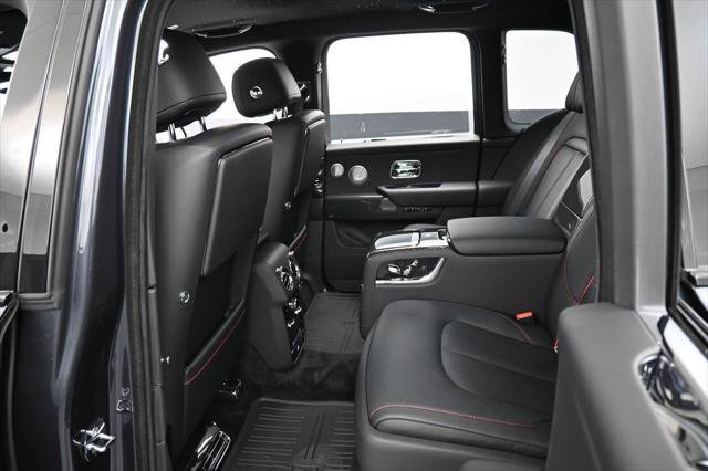 Certified 2024 Rolls-Royce Cullinan Black Badge AWD/4WD image 26