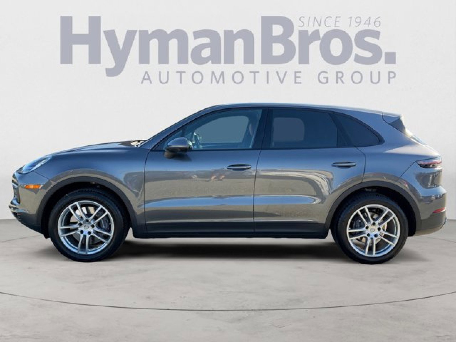 Used 2022 Porsche Cayenne AWD/4WD image 6