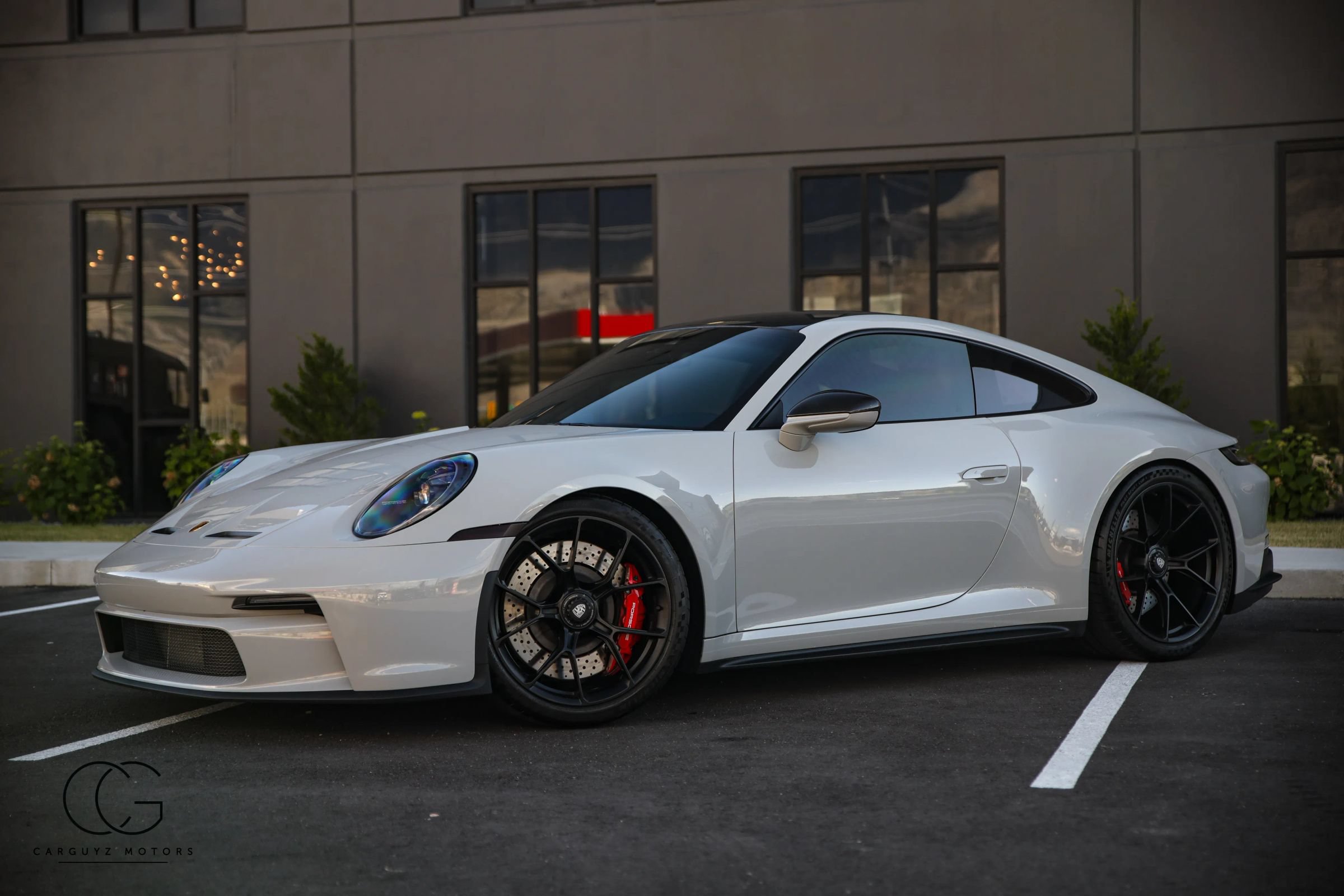 Used 2022 Porsche 911 GT3 RWD image 4