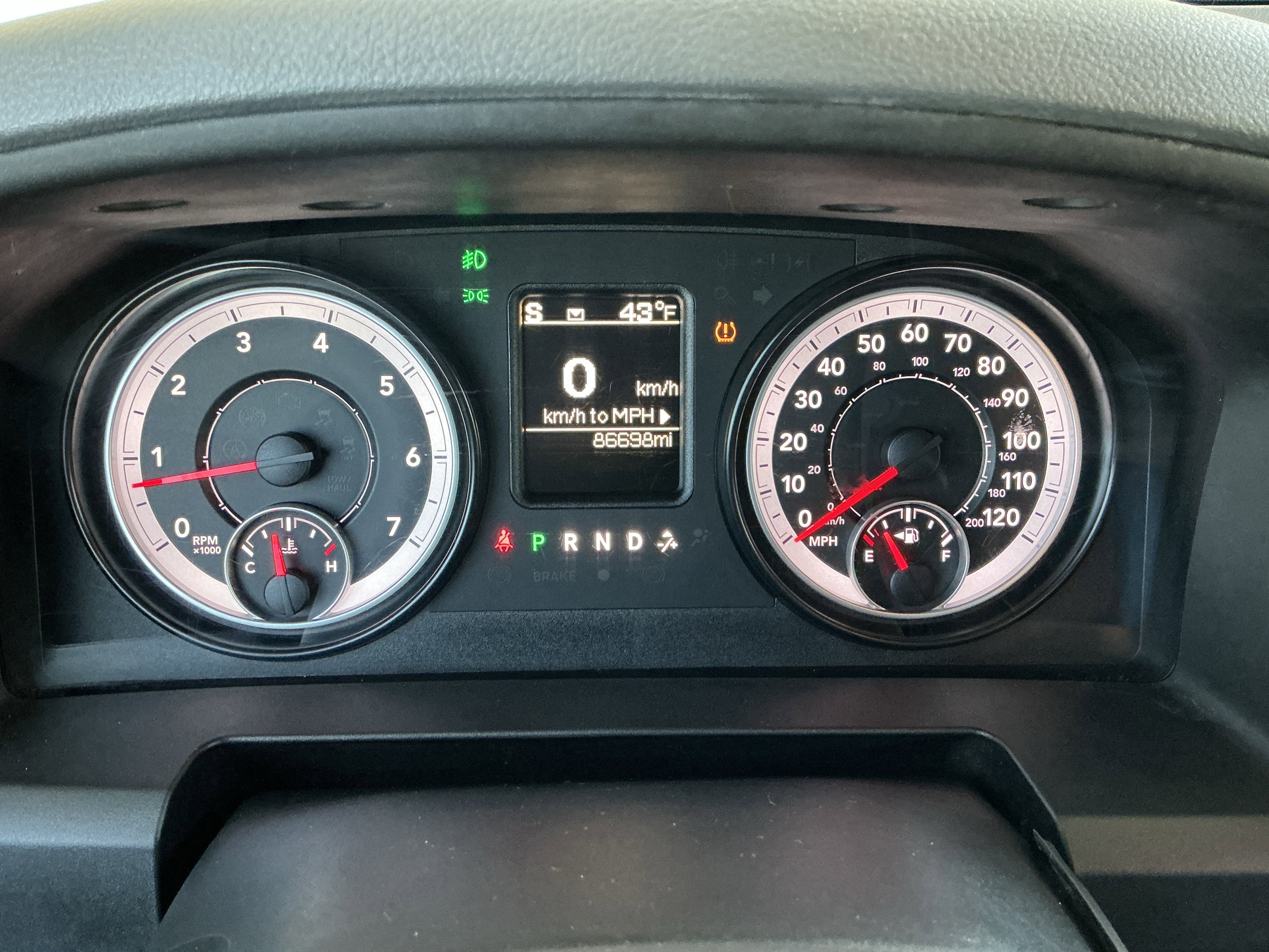 Used 2015 RAM 1500 Tradesman w/ Power & Remote Entry Group image 8