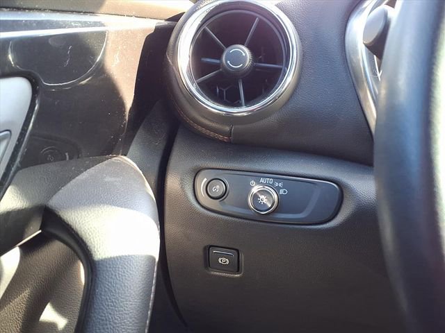 Used 2022 Chevrolet Blazer Premier image 13