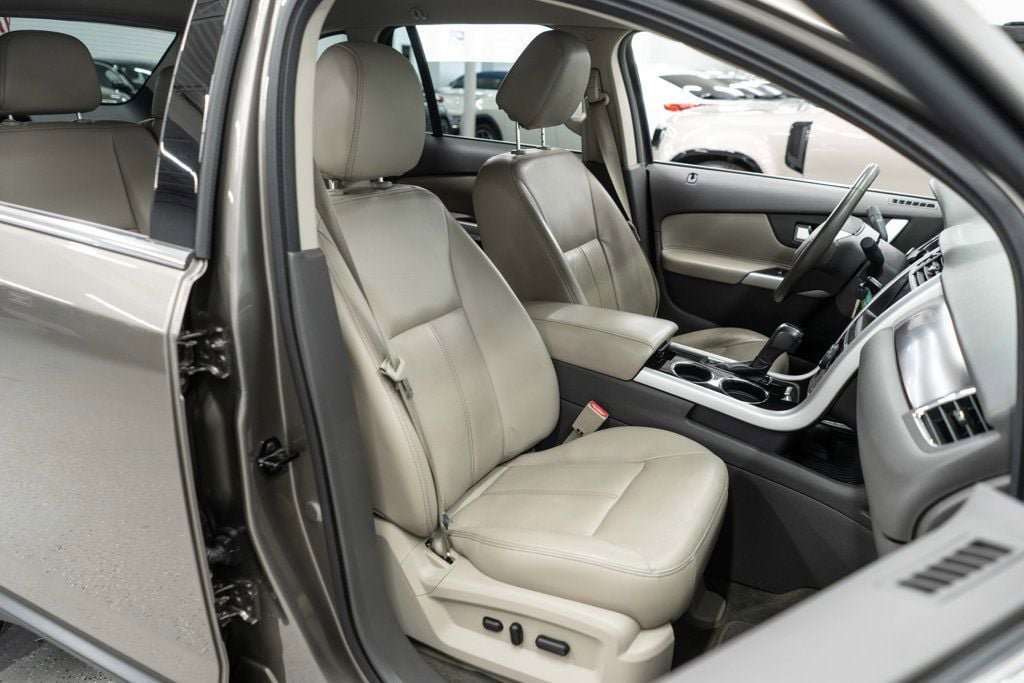 Used 2013 Ford Edge Limited AWD/4WD image 10