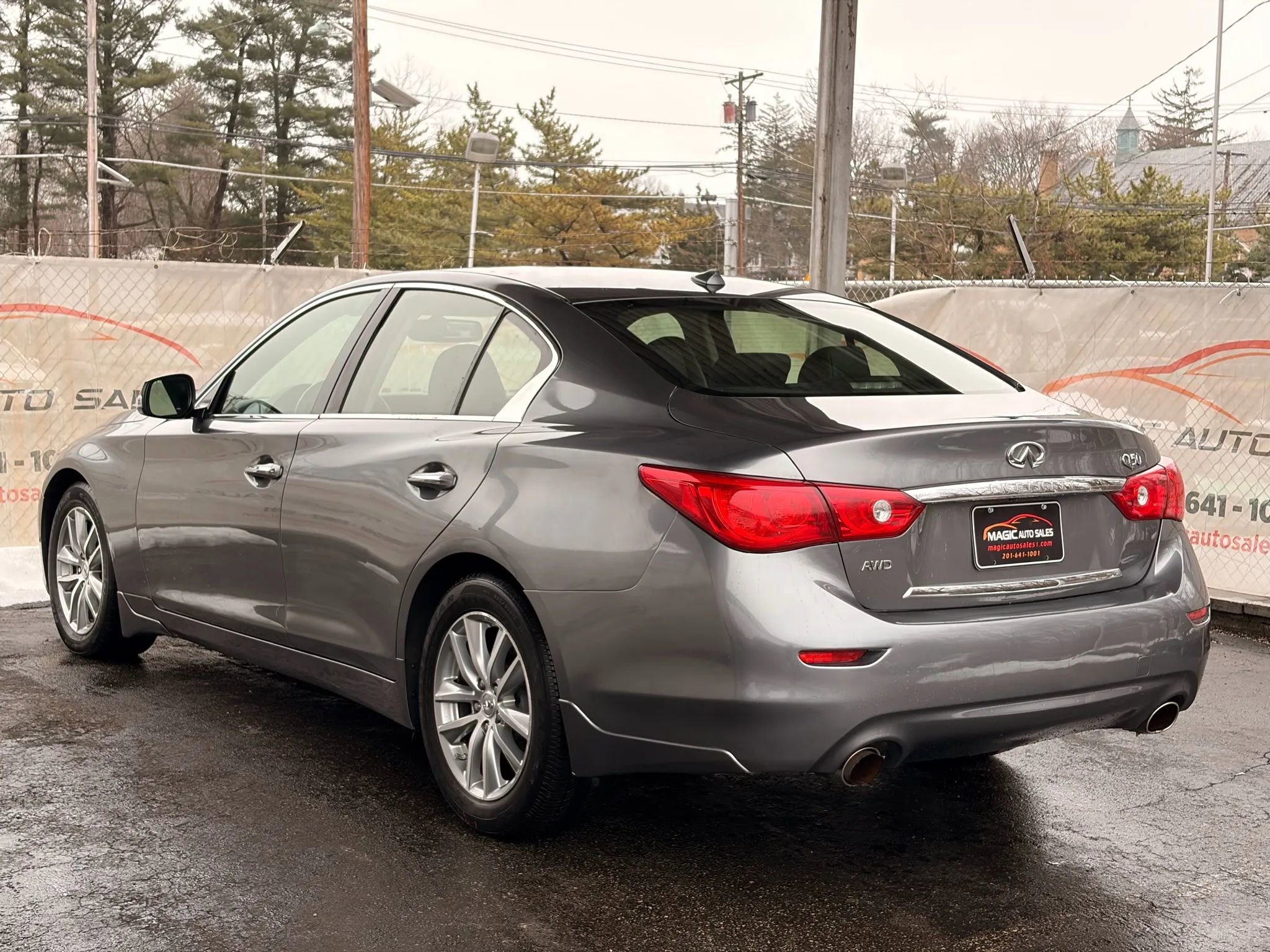 Used 2015 INFINITI Q50 Premium w/ Navigation Package image 60