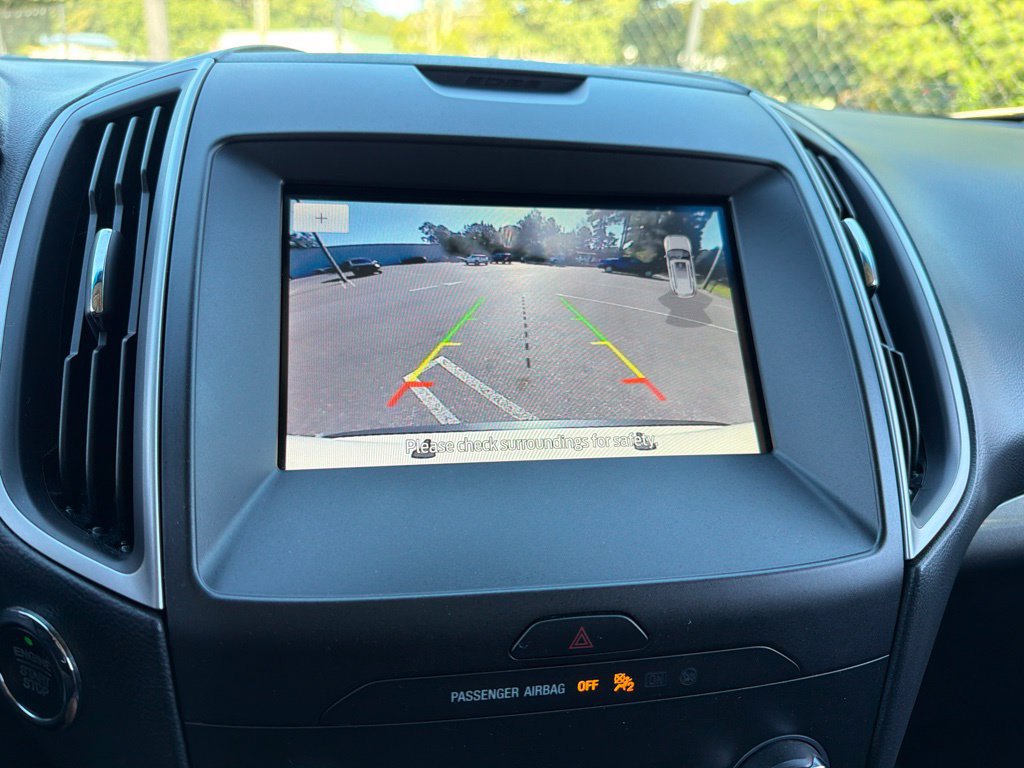 Used 2020 Ford Edge SEL w/ Convenience Package AWD/4WD image 11