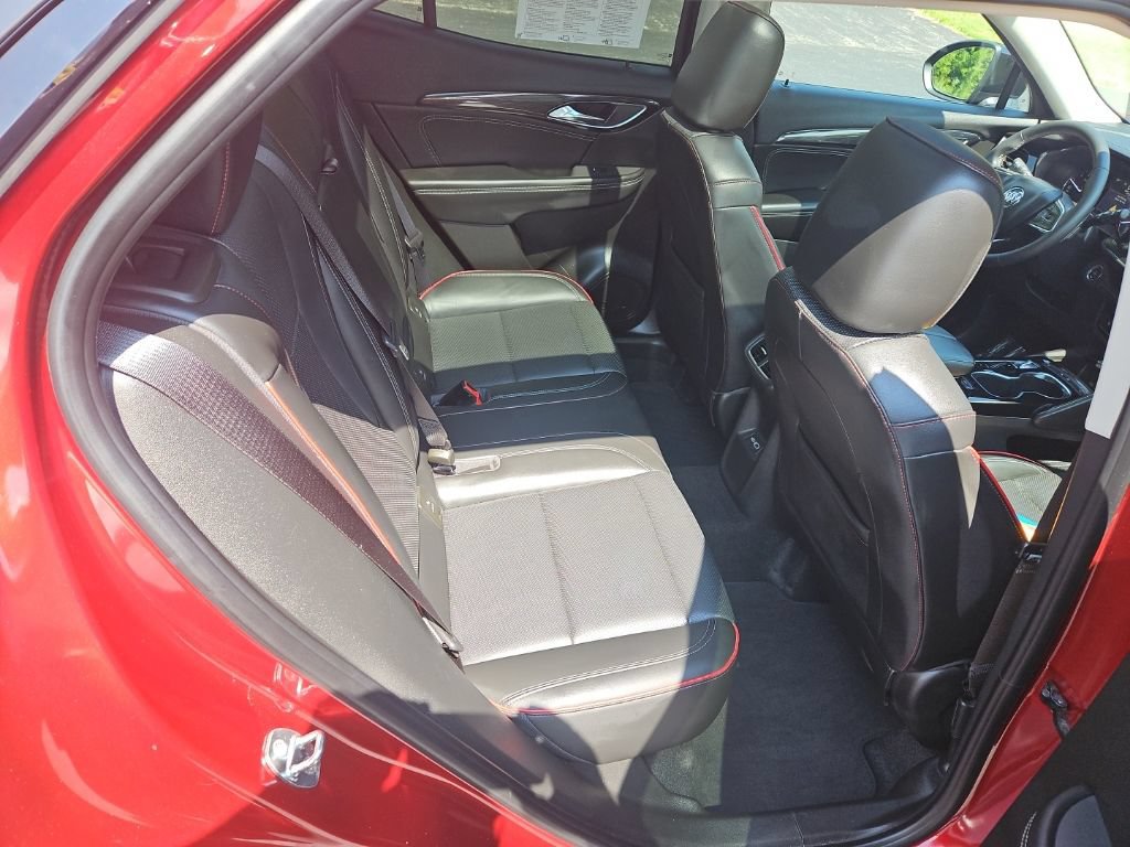 Used 2023 Buick Envision Essence w/ Sport Touring Package FWD image 30