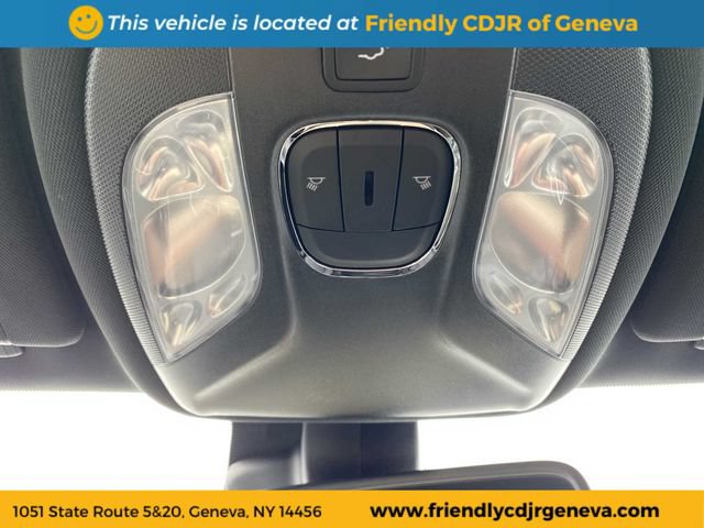 Used 2026 Jeep Compass Limited AWD/4WD image 19