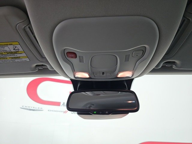 Certified 2023 Jeep Renegade Trailhawk w/ Trailhawk Elite Group image 21