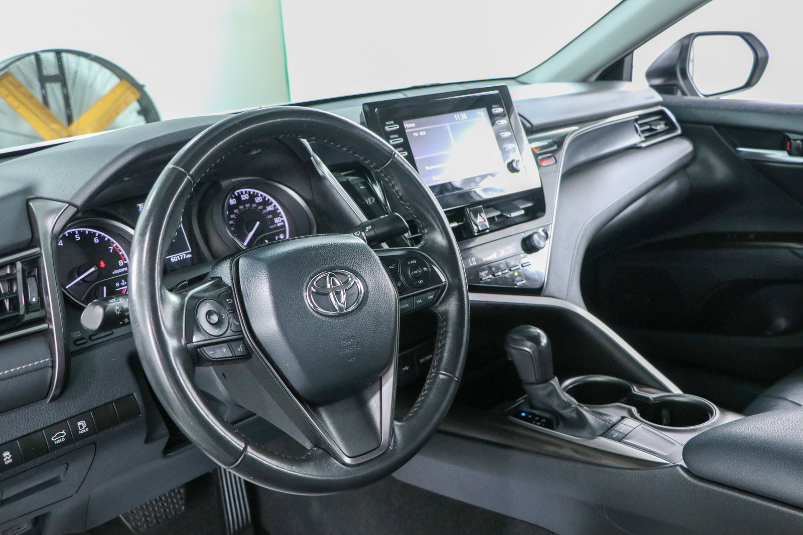 Used 2024 Toyota Camry SE FWD image 22