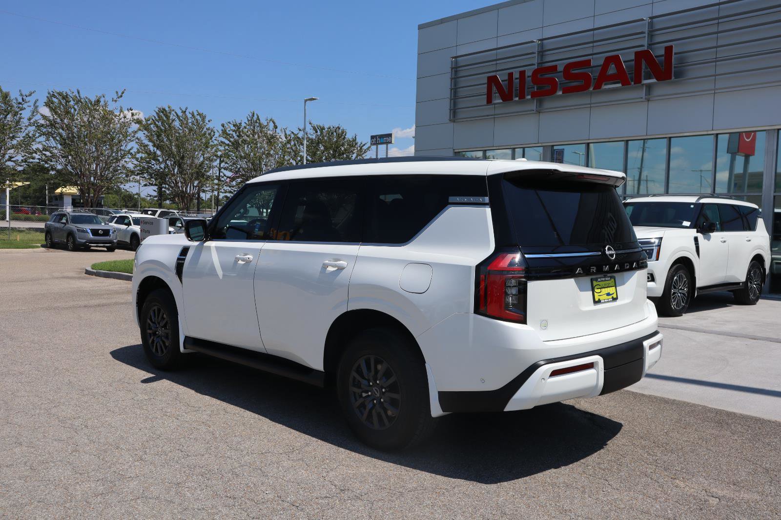 New 2026 Nissan Armada SV image 5