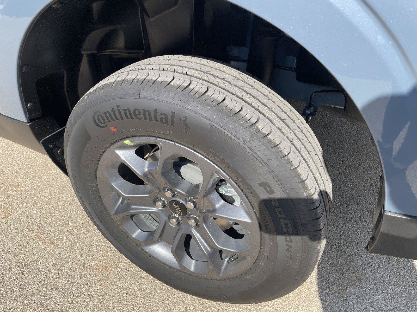 New 2026 Ford Maverick XLT w/ XLT Luxury Package FWD image 35