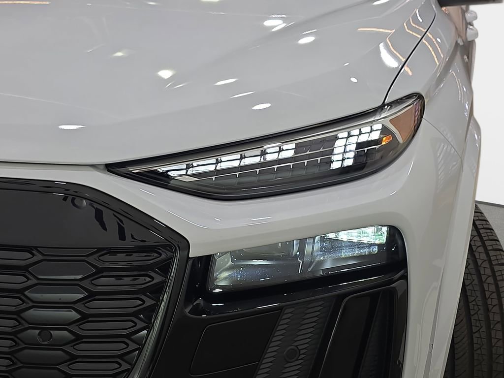 New 2027 Audi Q6 e-tron Premium Plus AWD/4WD image 30