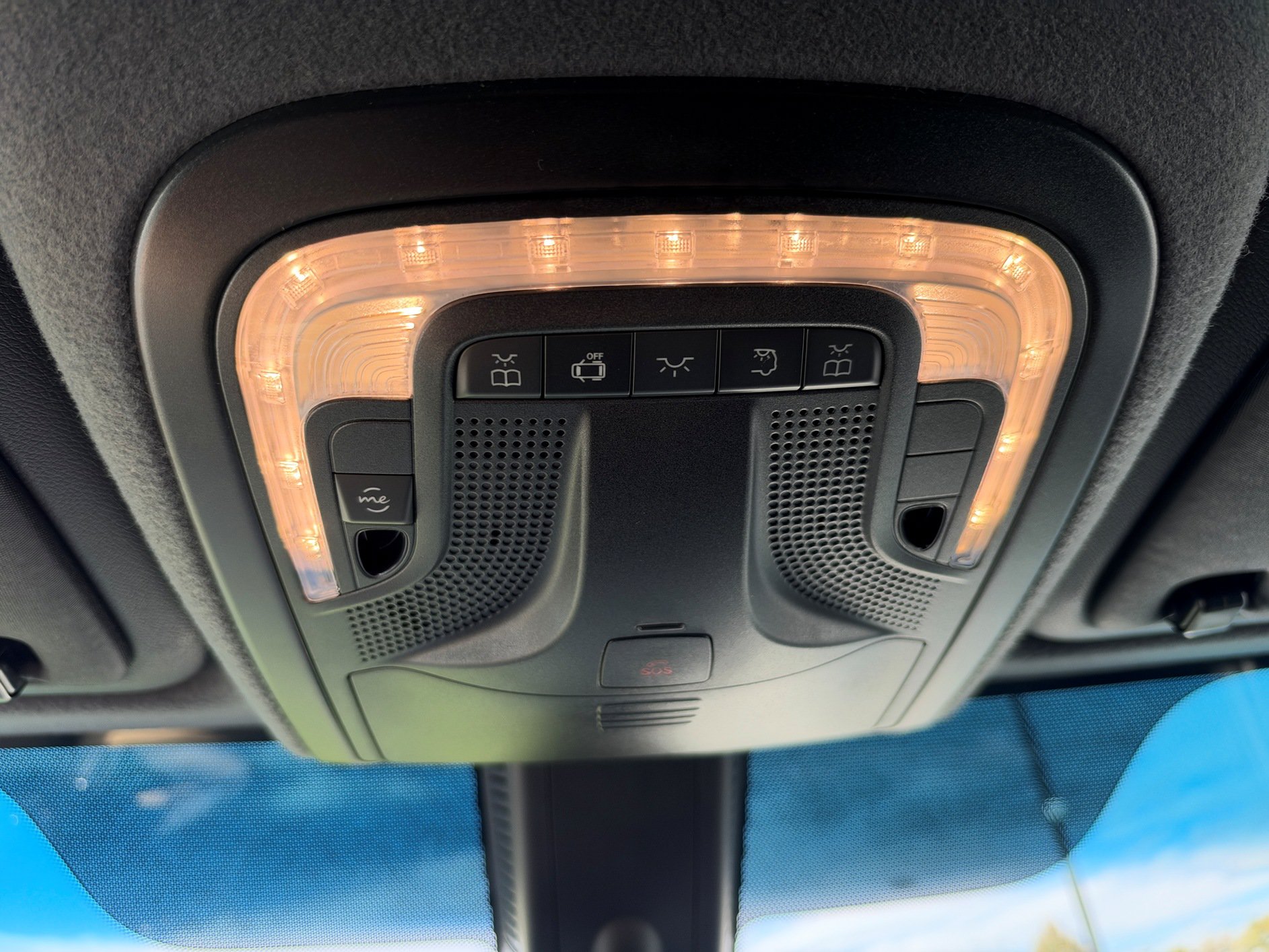 Used 2025 Mercedes-Benz Sprinter 2500 image 16
