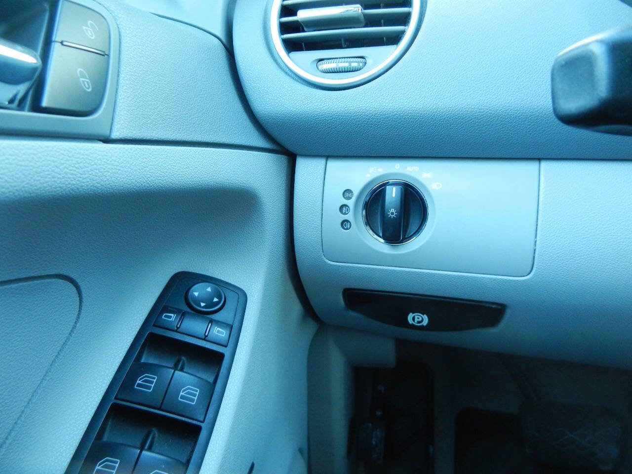 Used 2006 Mercedes-Benz ML 350 4MATIC image 43