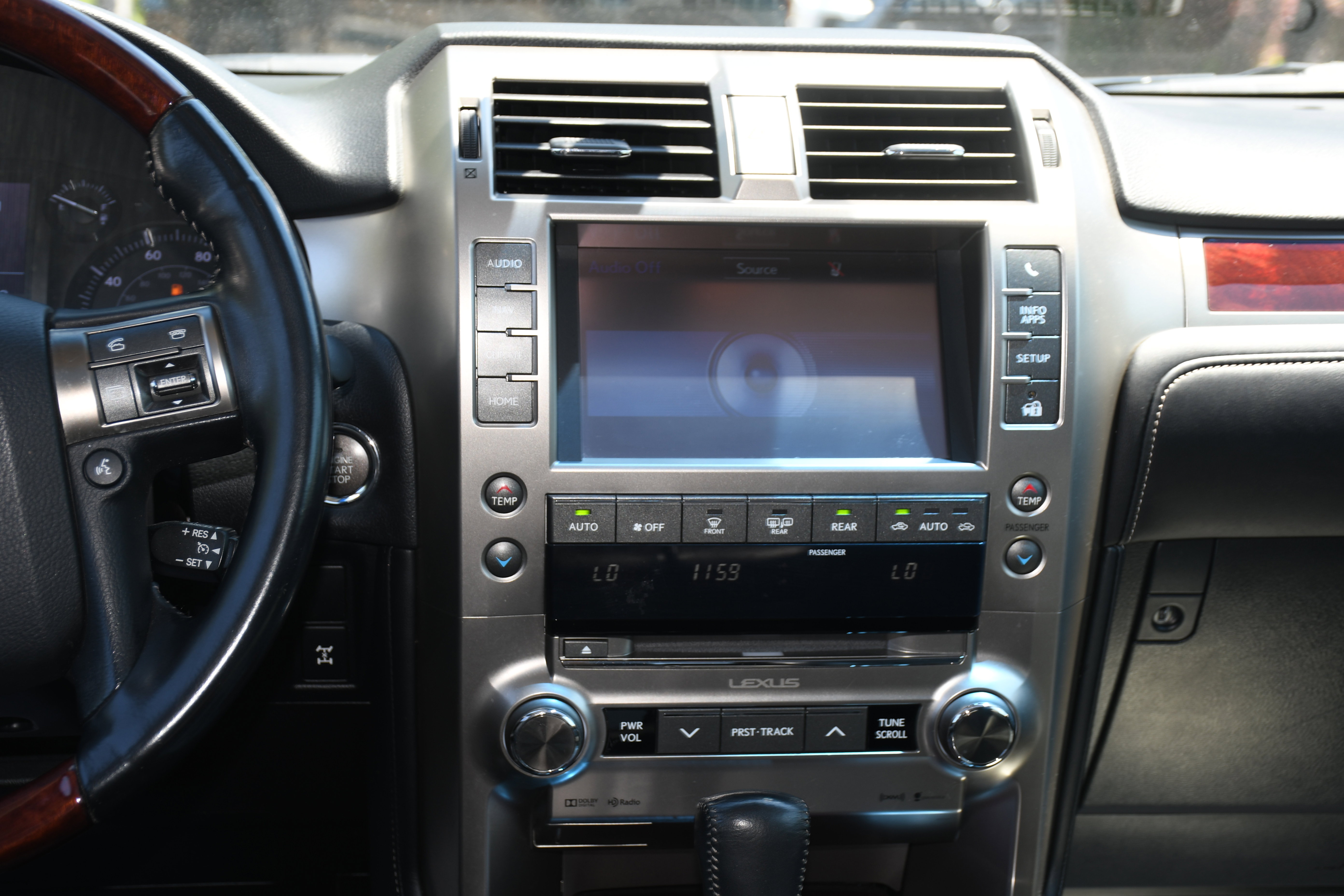 Used 2015 Lexus GX 460 w/ Premium Package AWD/4WD image 19