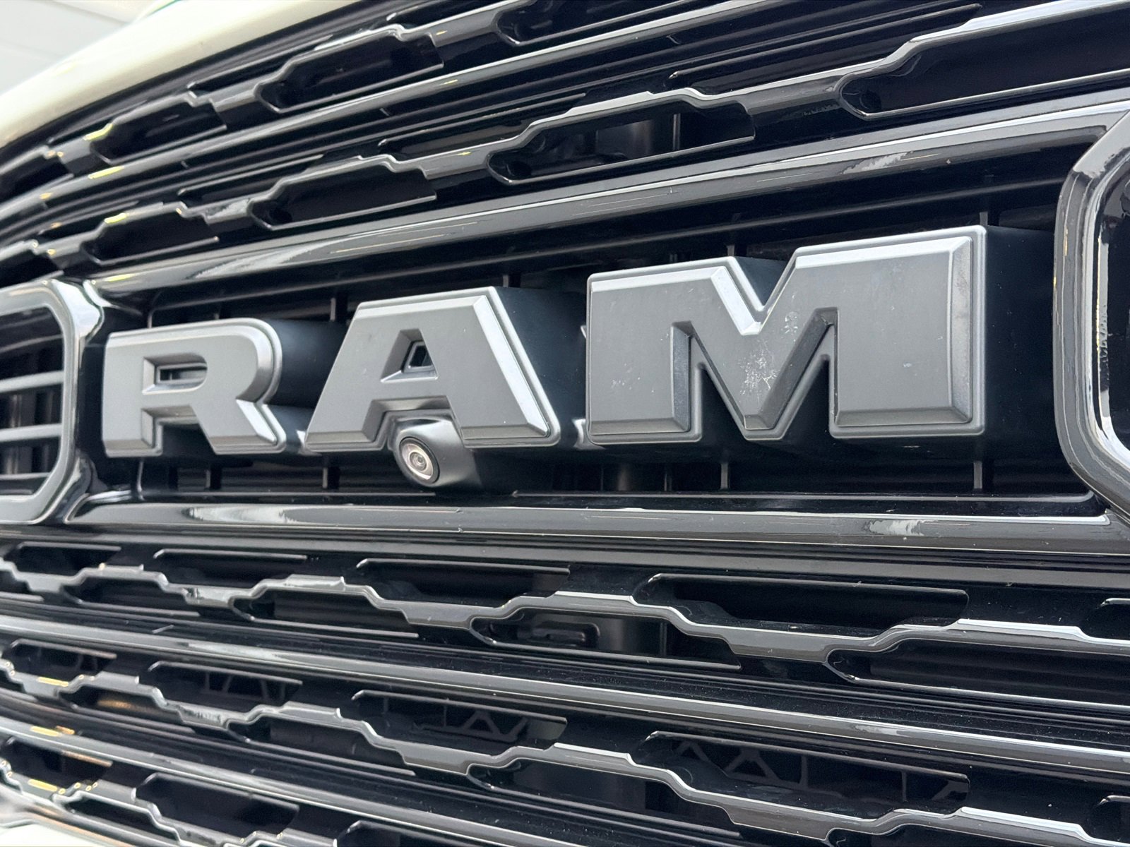 Used 2024 RAM 3500 Limited image 15