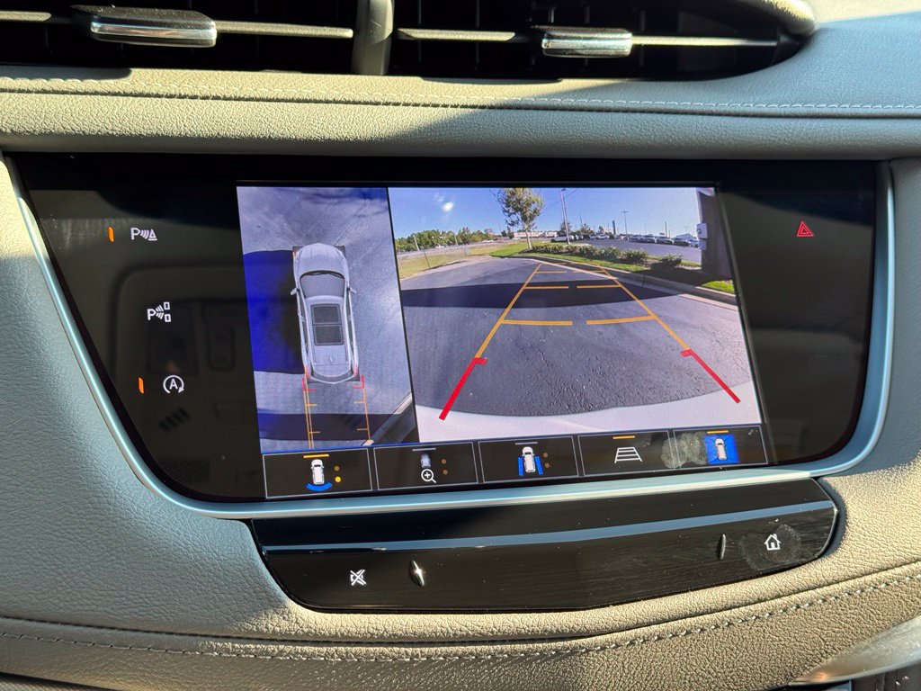 Used 2026 Cadillac XT5 Premium Luxury FWD image 33